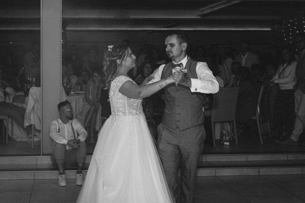 Première danse mariage militaire