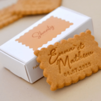 Biscuits personnalisés à offrir à vos invités mariage